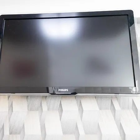 Апартаменты White *