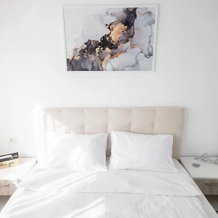 Apartment White